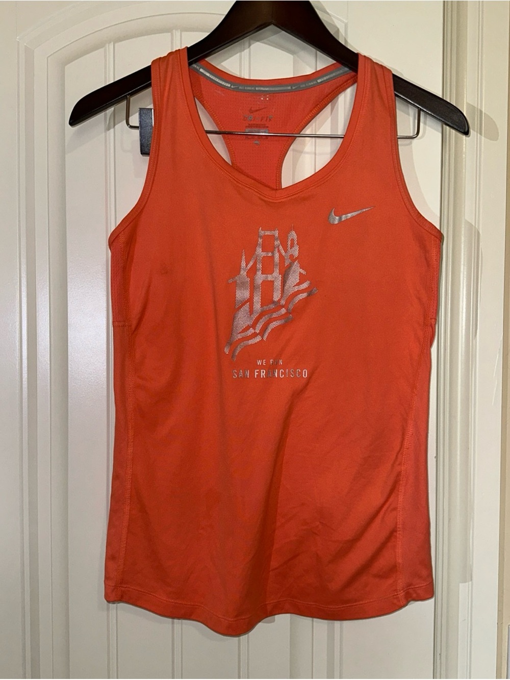 Nike We Run San Francisco Dri-Fit Racerback Tank Top XS
